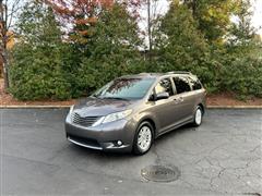 2014 Toyota Sienna 
