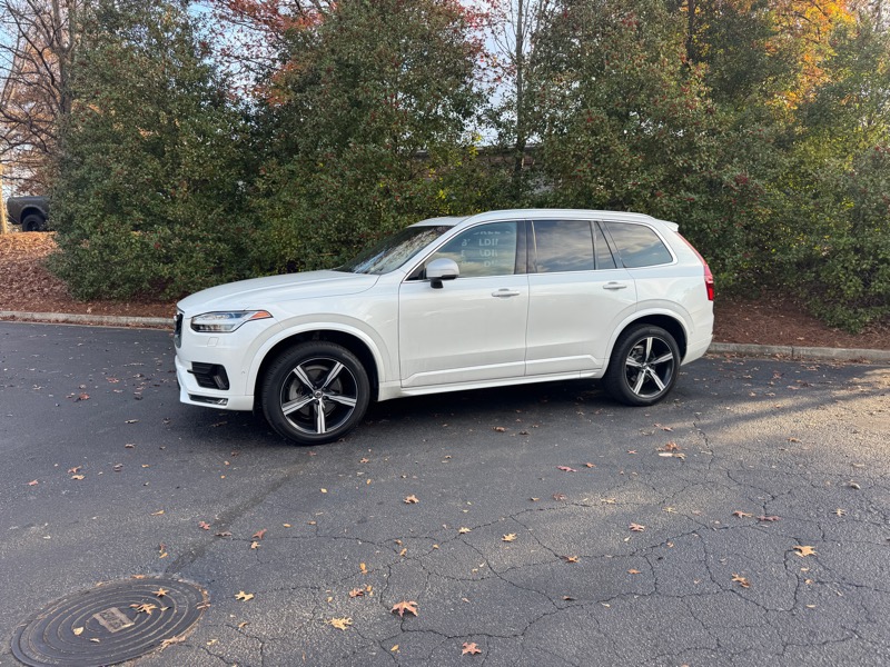 2018 Volvo XC90 T6 R-Design AWD photo 4