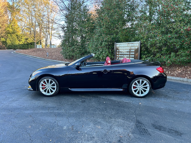 Infiniti G Convertible  2013