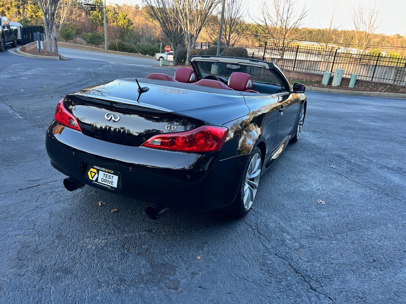 Infiniti G Convertible  2013