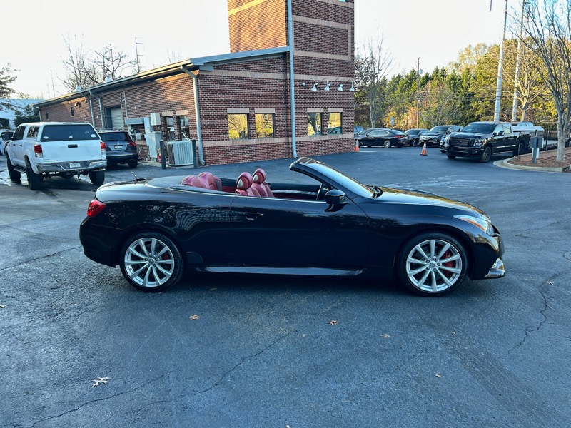 Infiniti G Convertible  2013