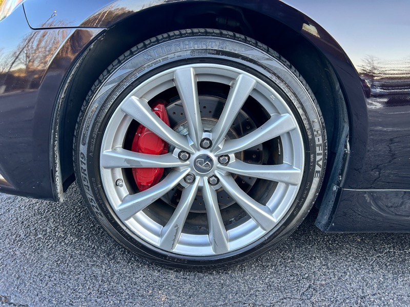 Infiniti G Convertible  2013