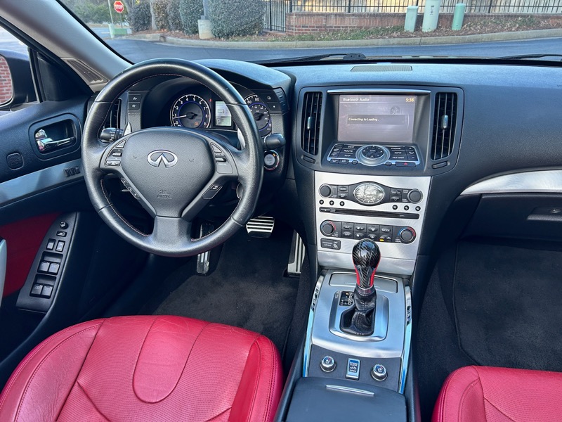 Infiniti G Convertible  2013