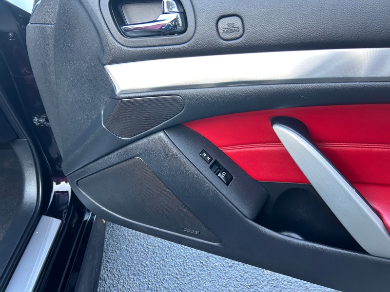 Infiniti G Convertible  2013