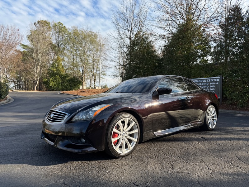 Infiniti G Convertible  2013