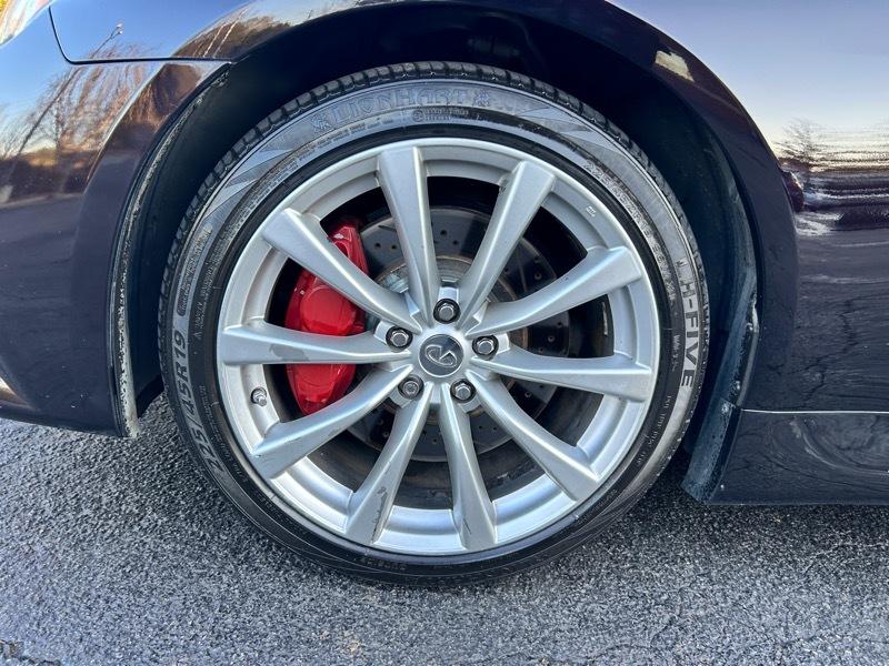 Infiniti G Convertible  2013