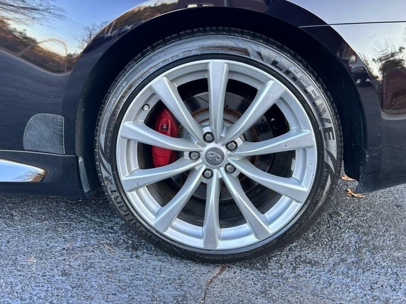 Infiniti G Convertible  2013