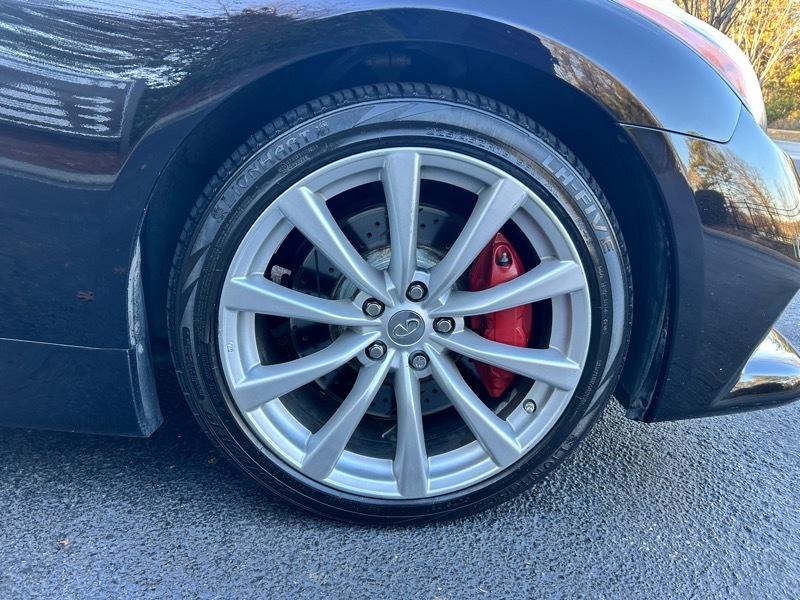 Infiniti G Convertible  2013