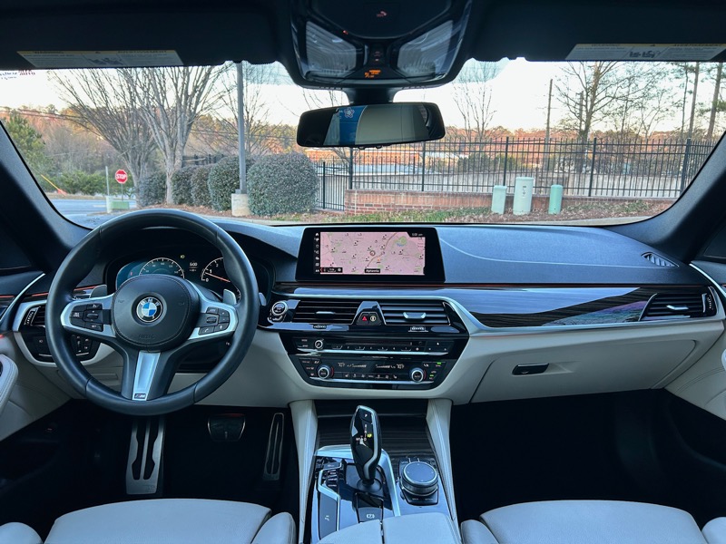 BMW 5-Series 540i 2019