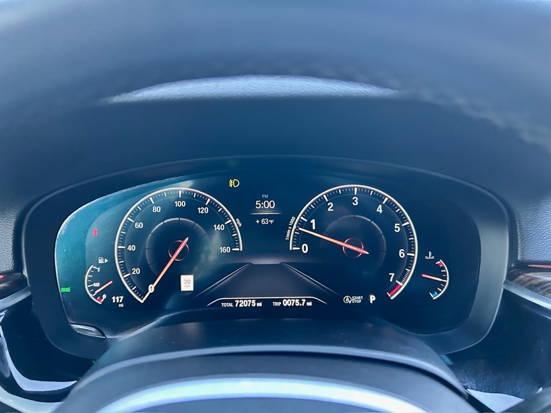 BMW 5-Series 540i 2019