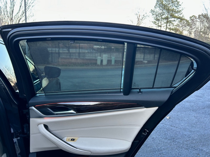 BMW 5-Series 540i 2019