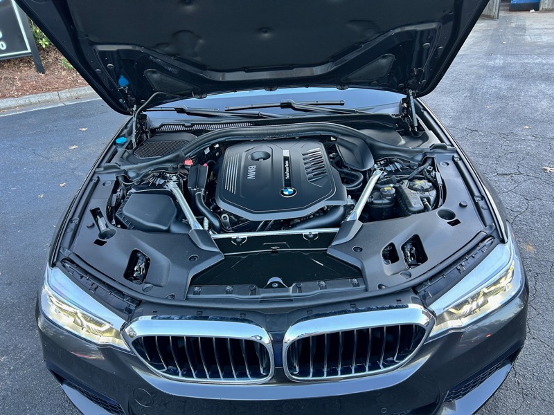 BMW 5-Series 540i 2019