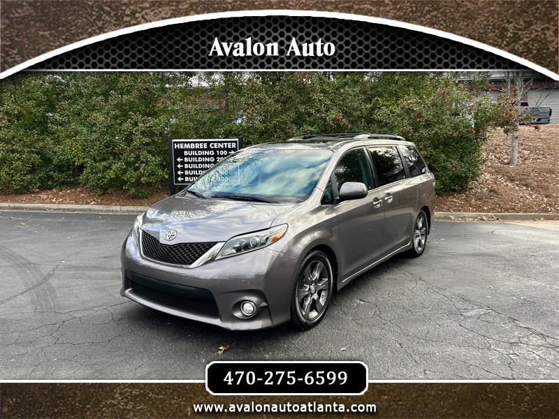 2016 Toyota Sienna SE Premium's photo
