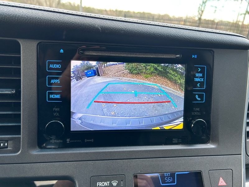 Toyota Sienna SE Premium FWD 8-Passenger V6 2016