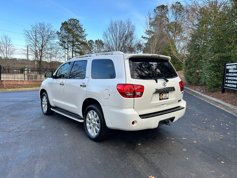 Toyota Sequoia Plantium 4WD 2015