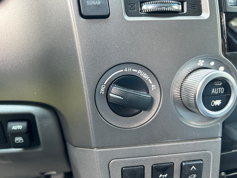 Toyota Sequoia Plantium 4WD 2015