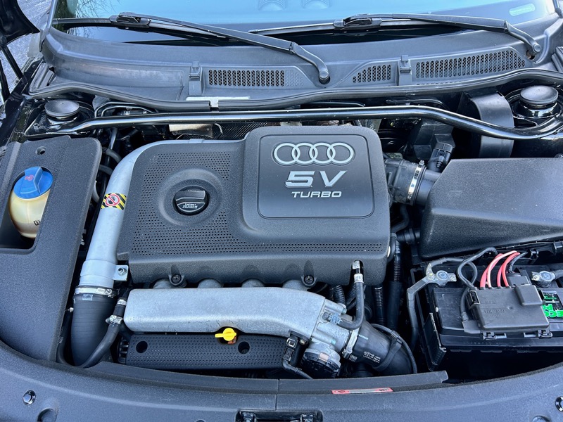 Audi TT Roadster Quattro 2001