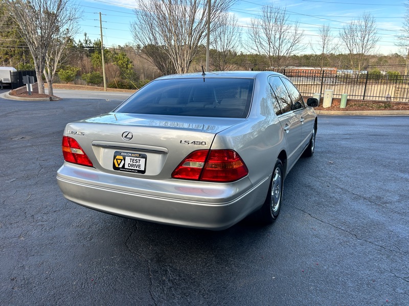 Lexus LS 430 Sedan 2001