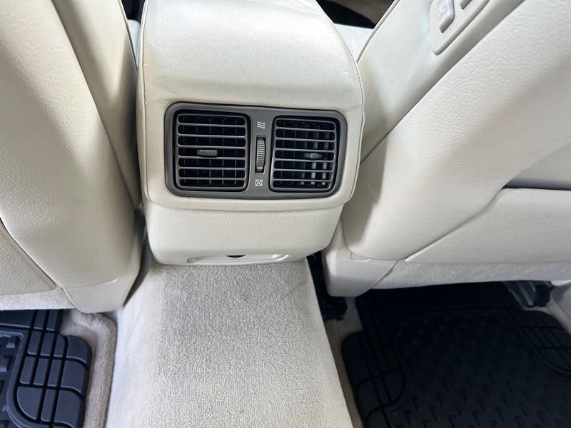 Lexus LS 430 Sedan 2001