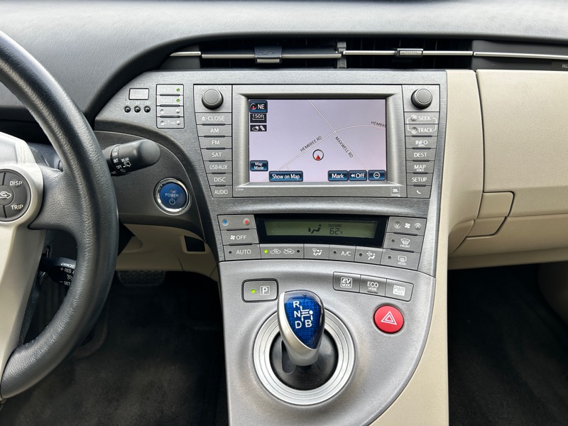 Toyota Prius Prius IV 2013