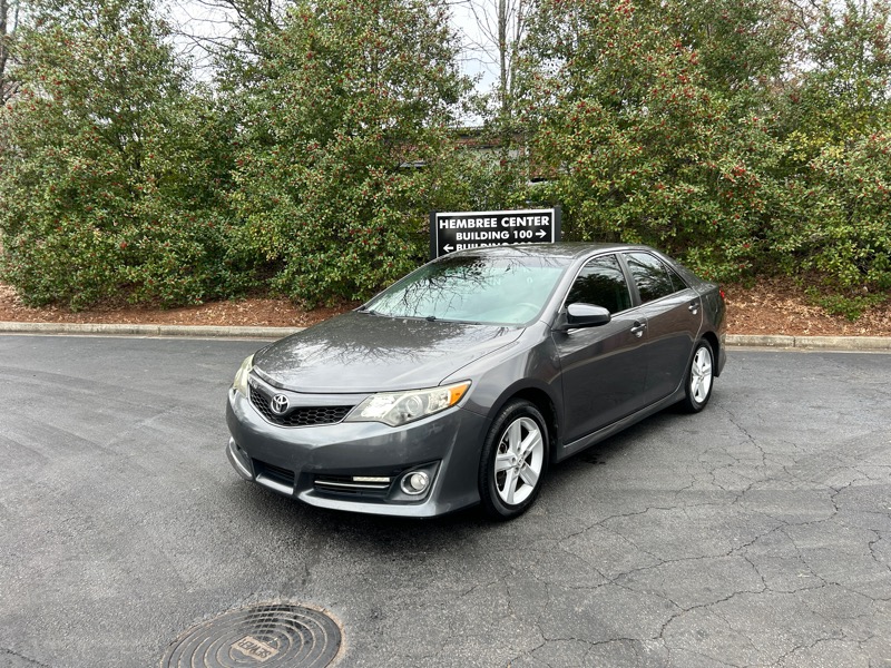 Toyota Camry SE 2014