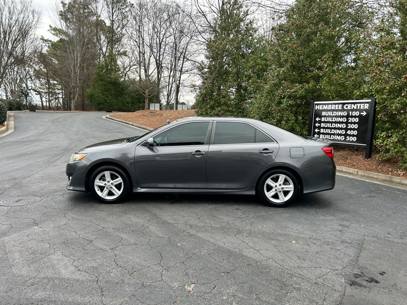 Toyota Camry SE 2014