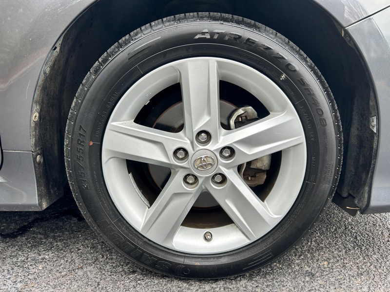 Toyota Camry SE 2014