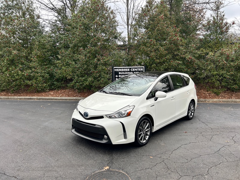 Toyota Prius V Three 2016