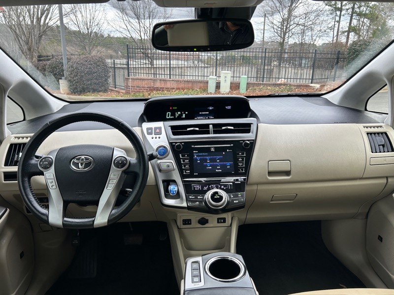 Toyota Prius V Three 2016