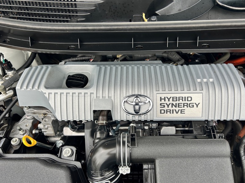 Toyota Prius V Three 2016