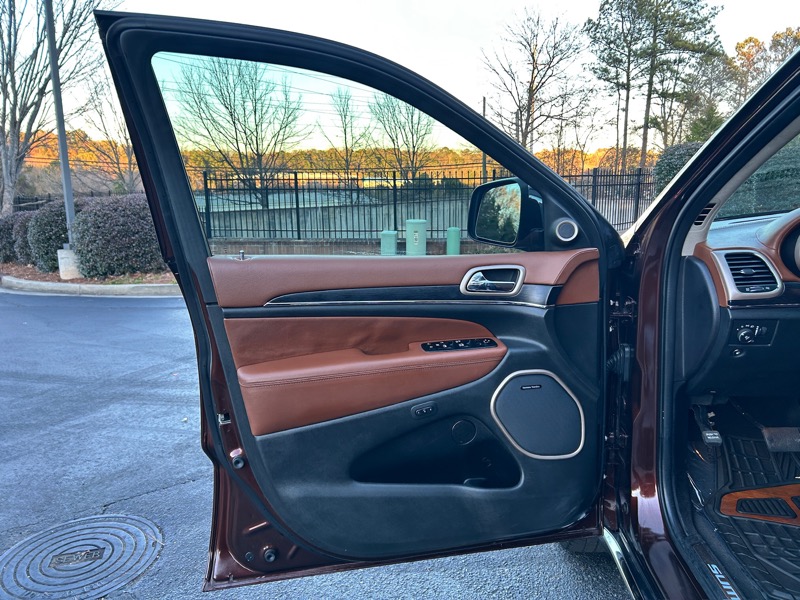 Jeep Grand Cherokee Summit 4WD 2015