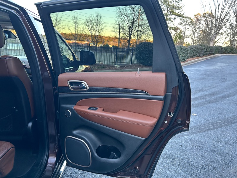 Jeep Grand Cherokee Summit 4WD 2015