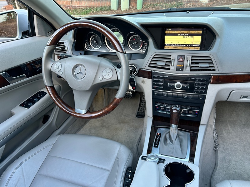 Mercedes-Benz E-Class E350 Cabriolet 2011