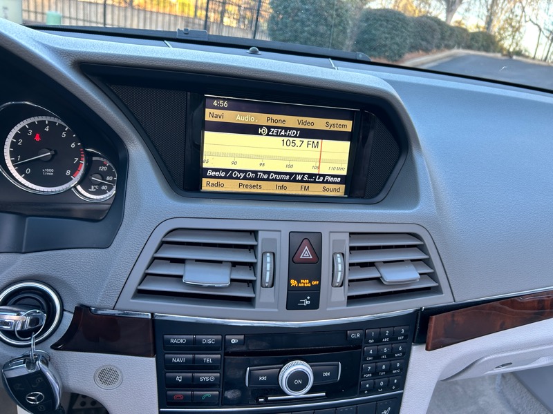 Mercedes-Benz E-Class E350 Cabriolet 2011