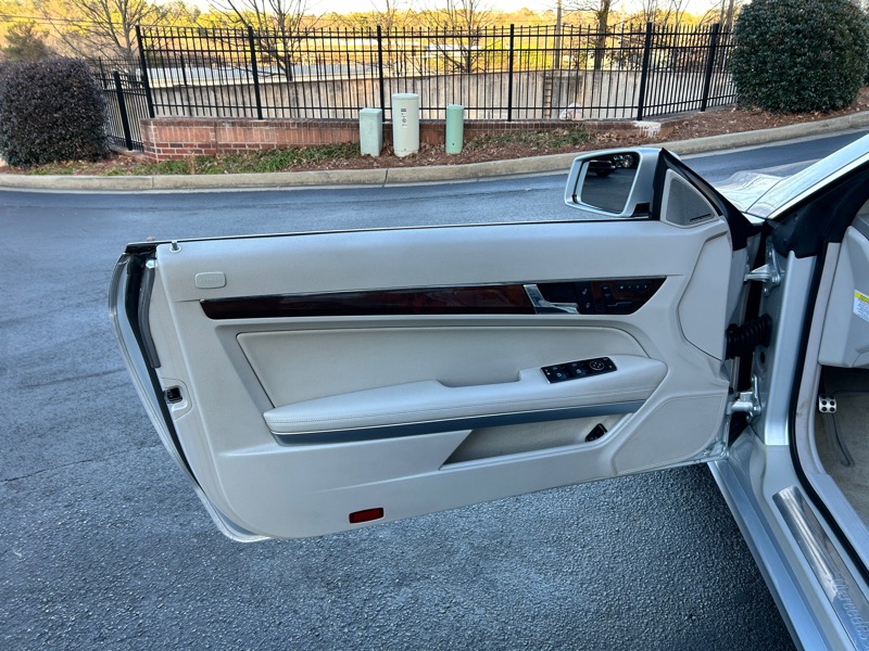 Mercedes-Benz E-Class E350 Cabriolet 2011