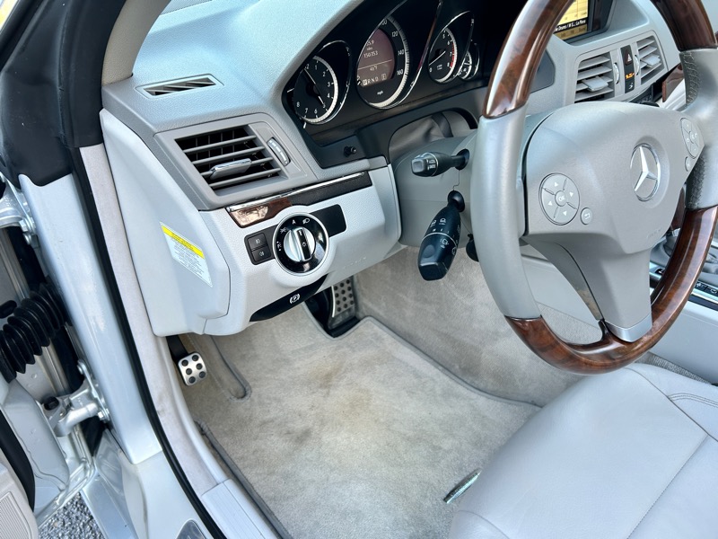 Mercedes-Benz E-Class E350 Cabriolet 2011