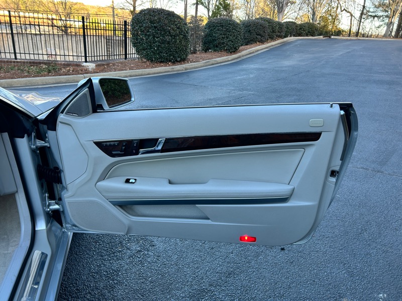 Mercedes-Benz E-Class E350 Cabriolet 2011