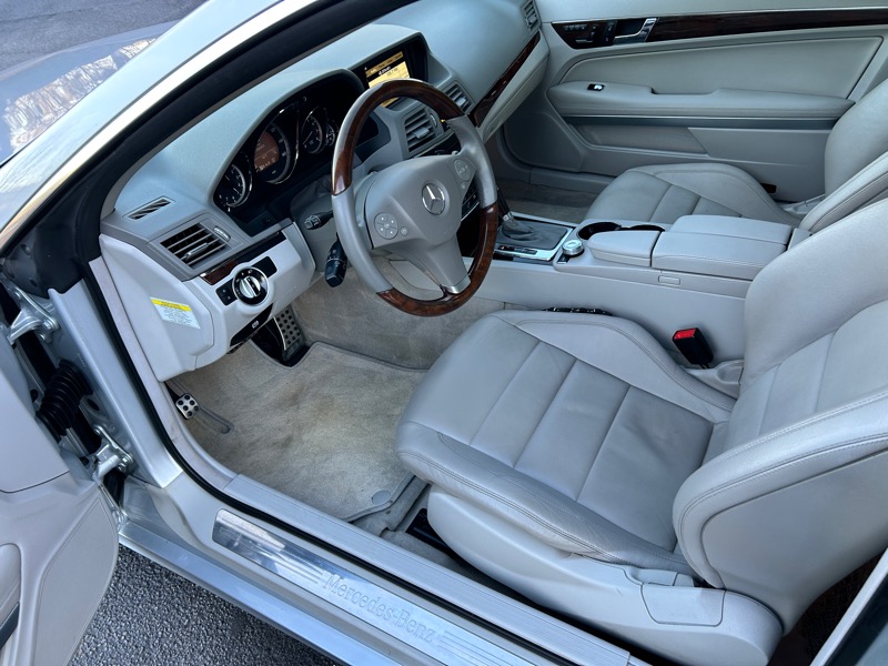 Mercedes-Benz E-Class E350 Cabriolet 2011