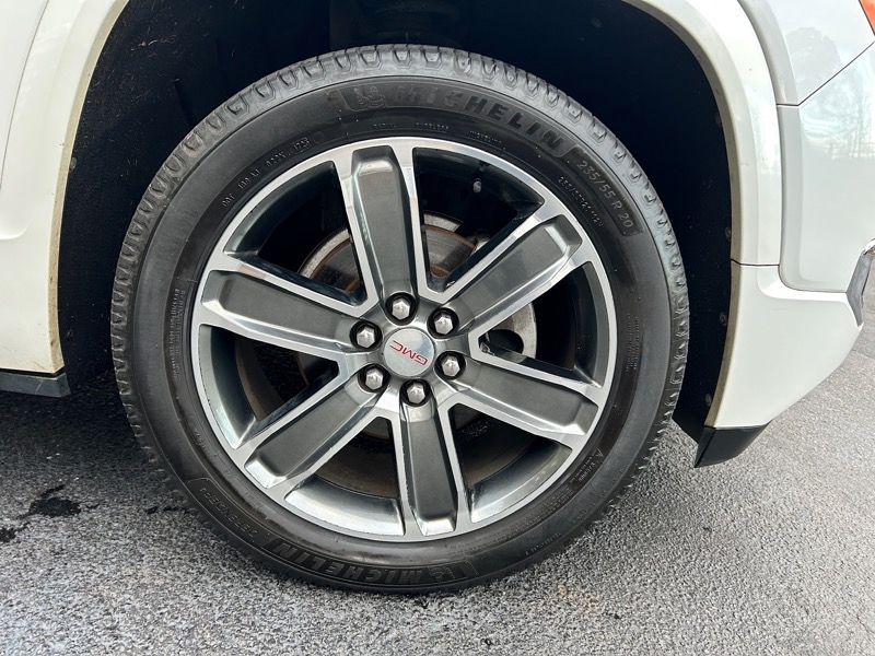 GMC Acadia Denali AWD 2017