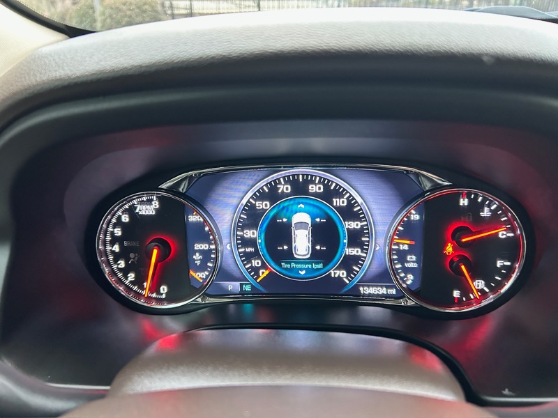 GMC Acadia Denali AWD 2017