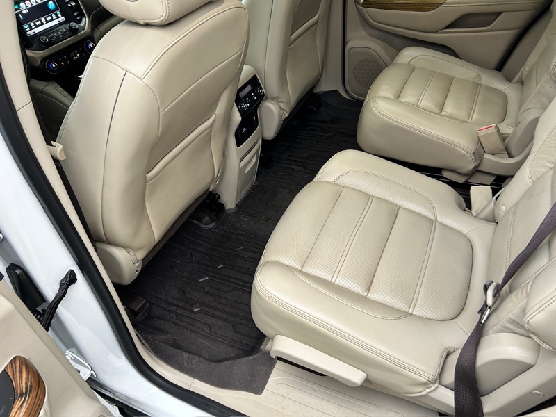 GMC Acadia Denali AWD 2017