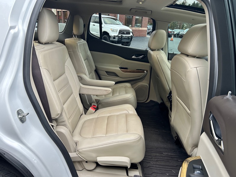 GMC Acadia Denali AWD 2017