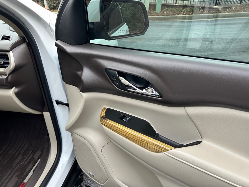 GMC Acadia Denali AWD 2017