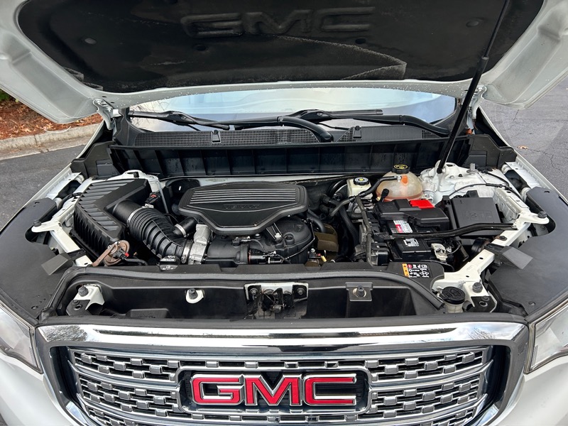 GMC Acadia Denali AWD 2017