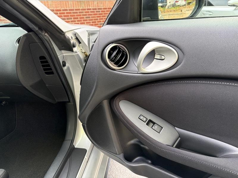 Nissan Z 370Z Coupe Sport 7AT 2015