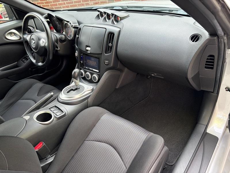 Nissan Z 370Z Coupe Sport 7AT 2015