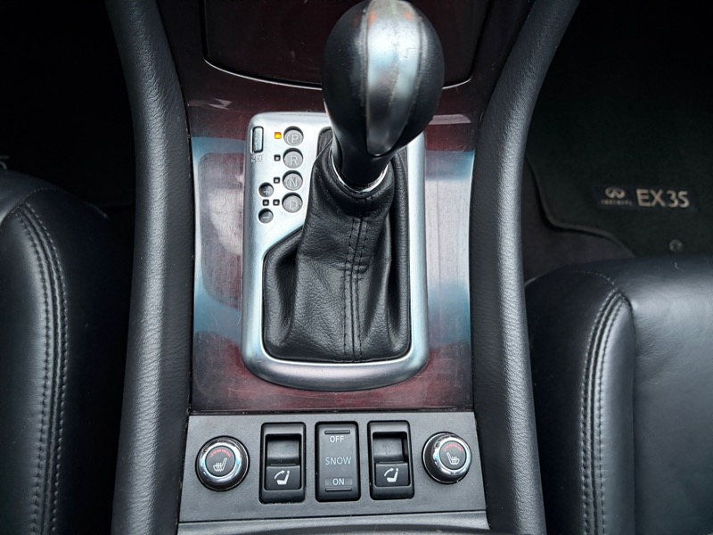 Infiniti EX EX35 Journey 2011