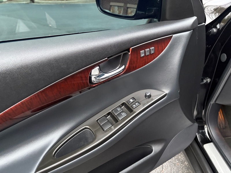 Infiniti EX EX35 Journey 2011