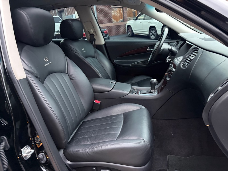 Infiniti EX EX35 Journey 2011