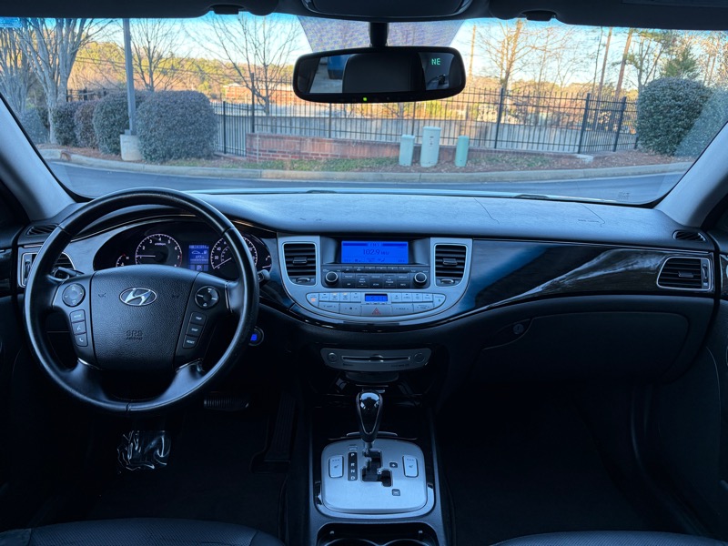 Hyundai Genesis 3.8L 2013